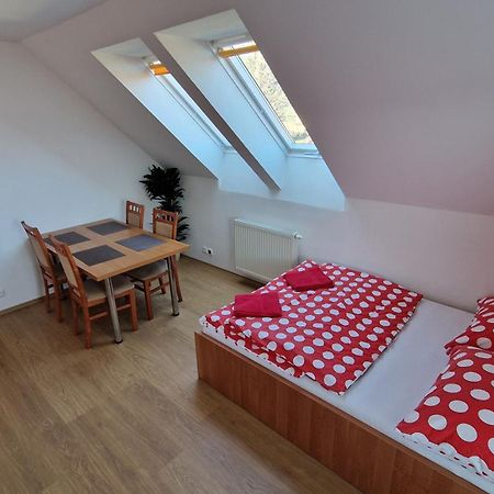 Villa Lienka Bešeňová Chambre photo