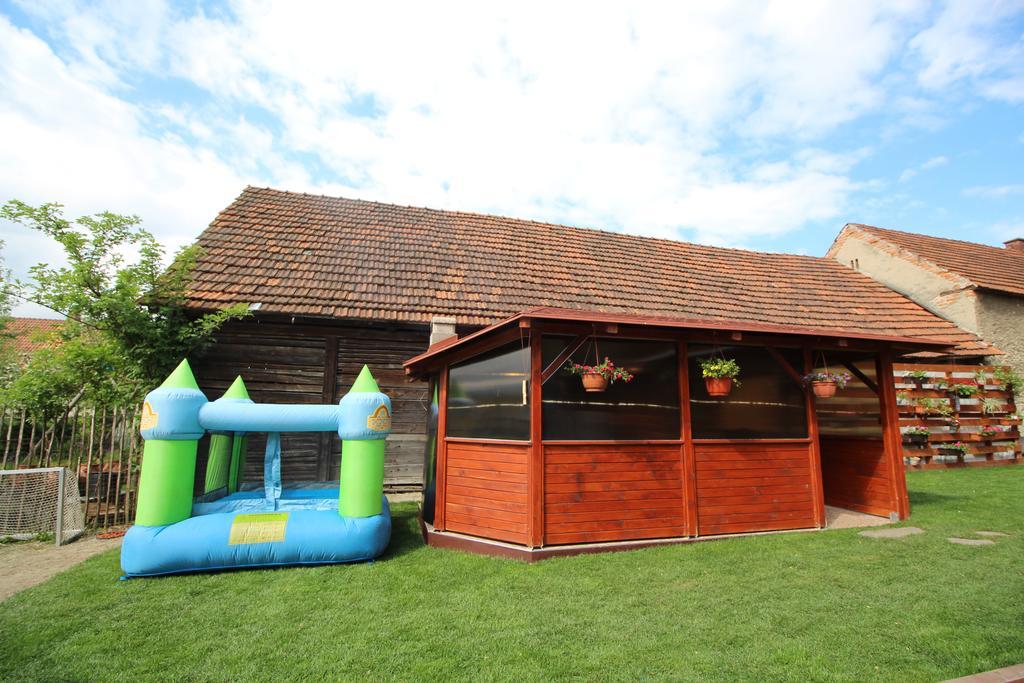 Villa Lienka Bešeňová Extérieur photo