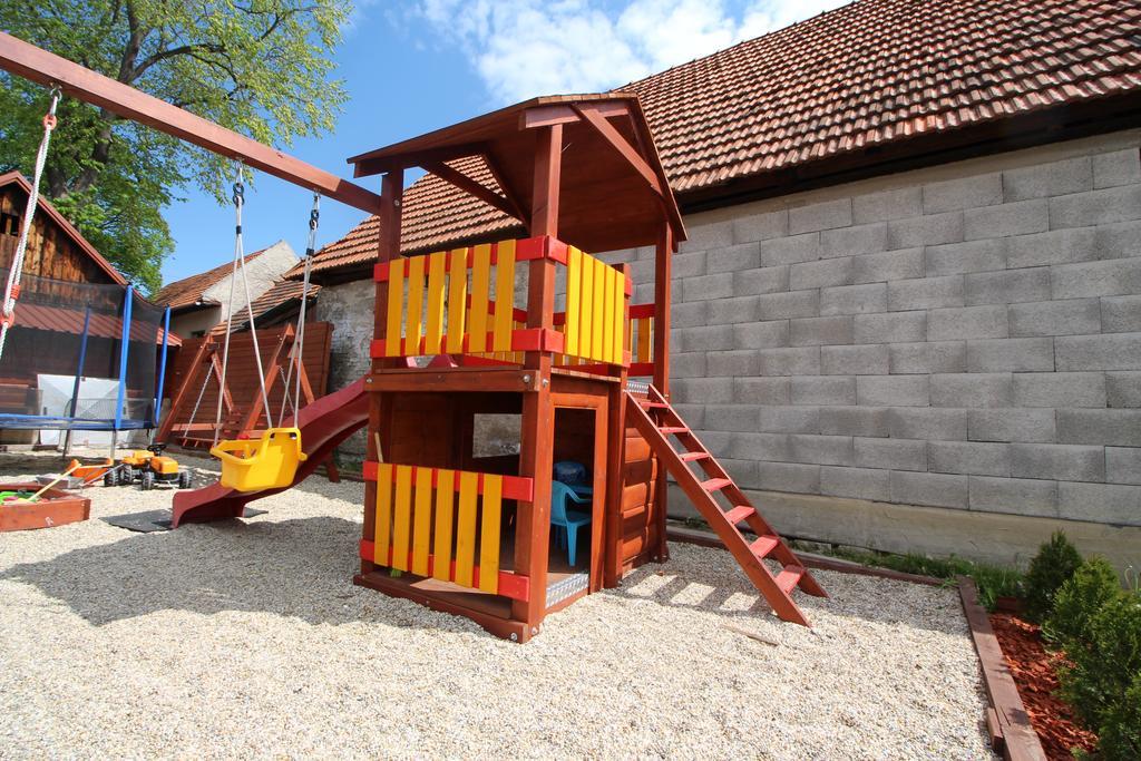 Villa Lienka Bešeňová Extérieur photo