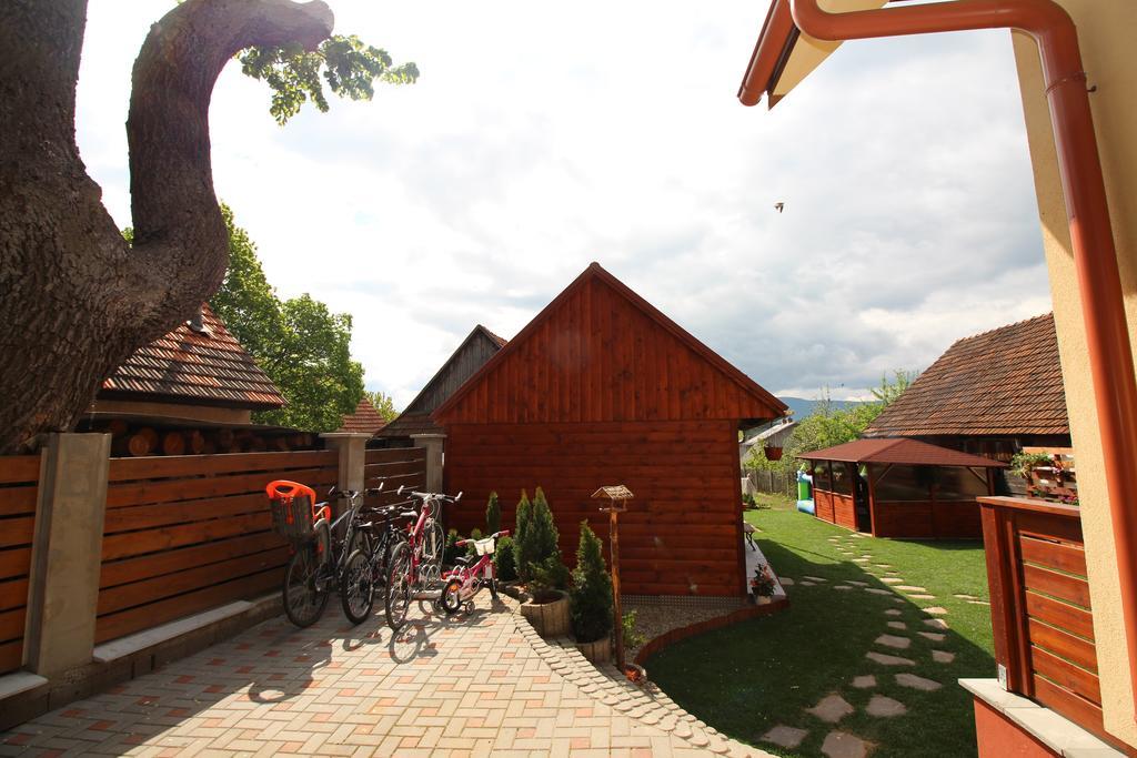 Villa Lienka Bešeňová Extérieur photo